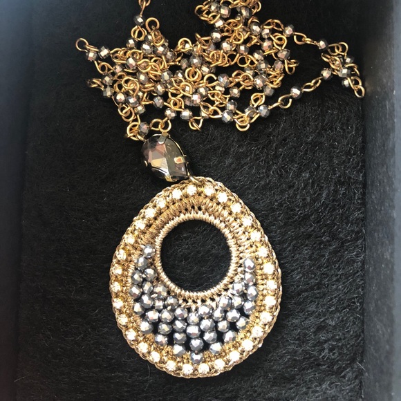 Saachi Beaded Pendent Necklace - Picture 6 of 6